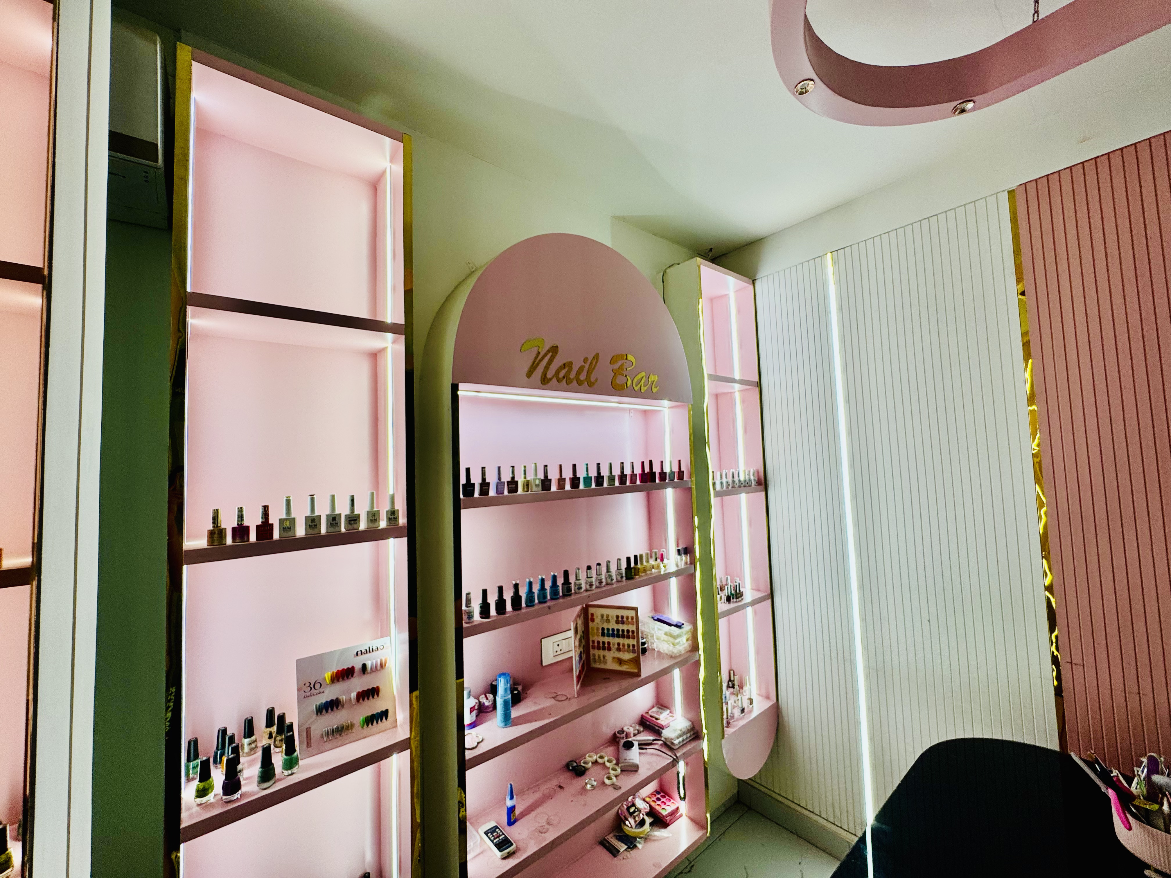 Professional bridal makeup artist